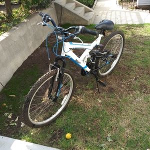 Shimano mountain bike
